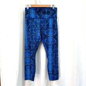 Lululemon High Times Pant *Full-On Luon
Mini Ziggy Snake Pipe Dream Blue